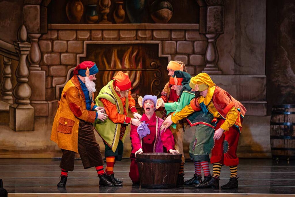 Білосніжка та семеро гномів - #19